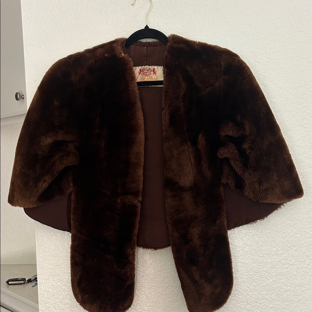 Vintage Luxurious Brown  Fur Cape